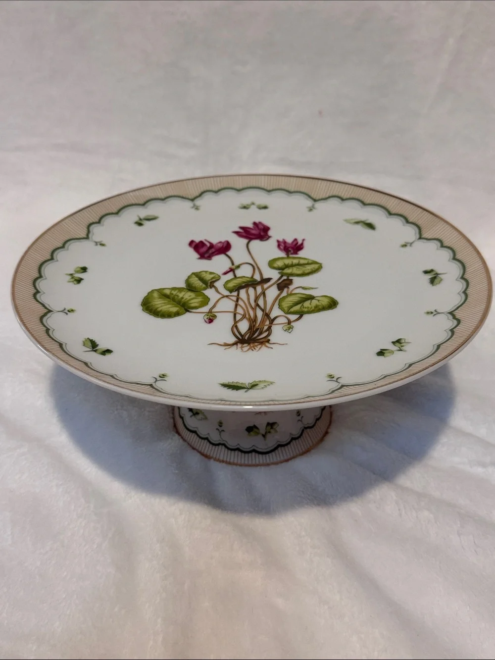 Victorian Garden Footed Cake Plate Georges Briard